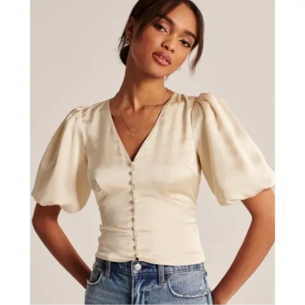 Abercrombie & Fitch Puff Sleeve Shirt
